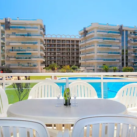 Uhc Larimar Family Complex Apartamento *